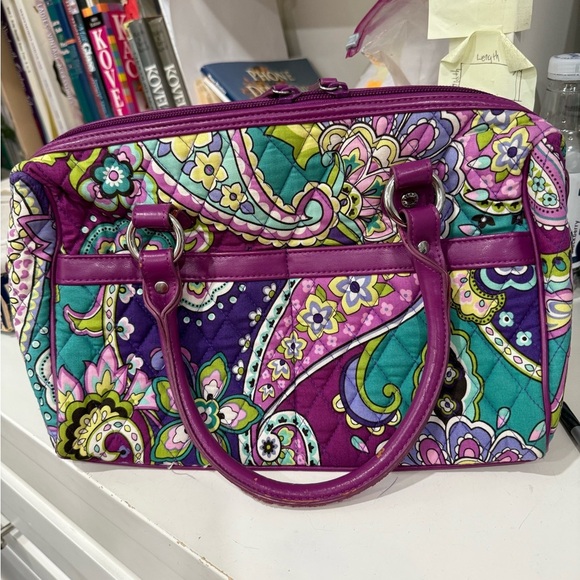 Vera Bradley Heather Purple Paisley Purse Two leather Handles Zip Pockets 2013 - Picture 9 of 13